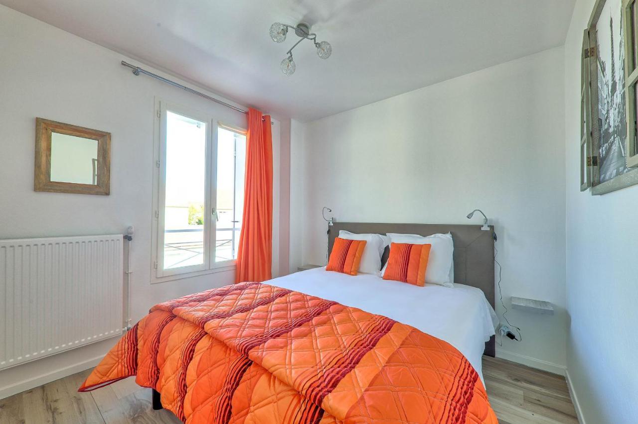 Gîte La Vapillone Paris Marne-la-Vallée Serris Extérieur photo